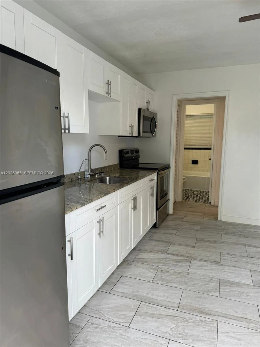 1324 N 58 AVE, Hollywood, FL 33021