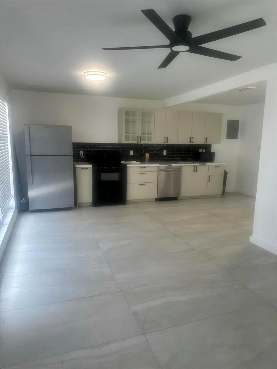 1505 NE 15th Avenue # 1-2, Fort Lauderdale, FL 33304