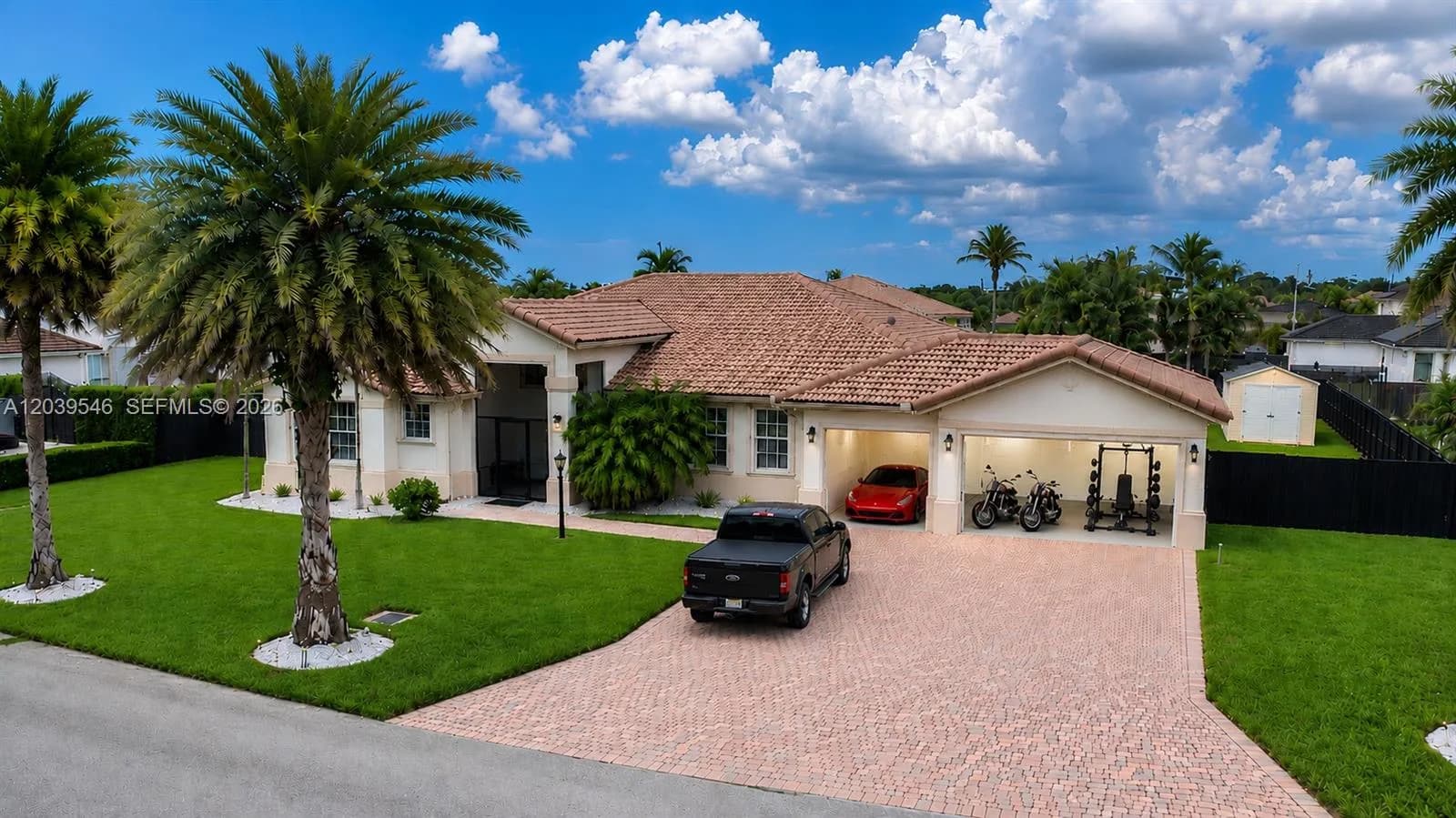 12922 SW 221 St, Miami, FL 33170