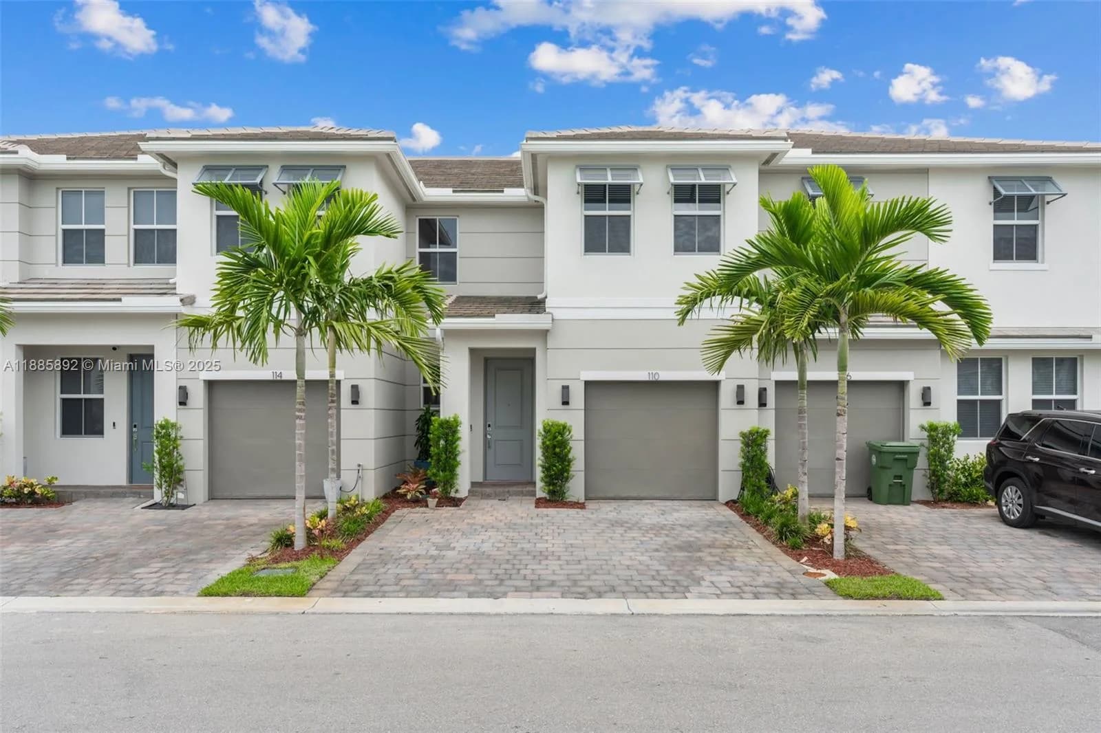 110 SW 171st Way, Pembroke Pines, FL 33027