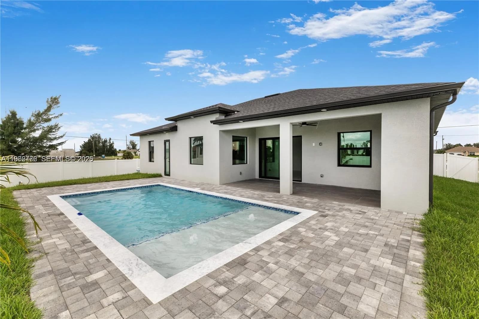 4330 NW 34th St, Cape Coral, FL 33993