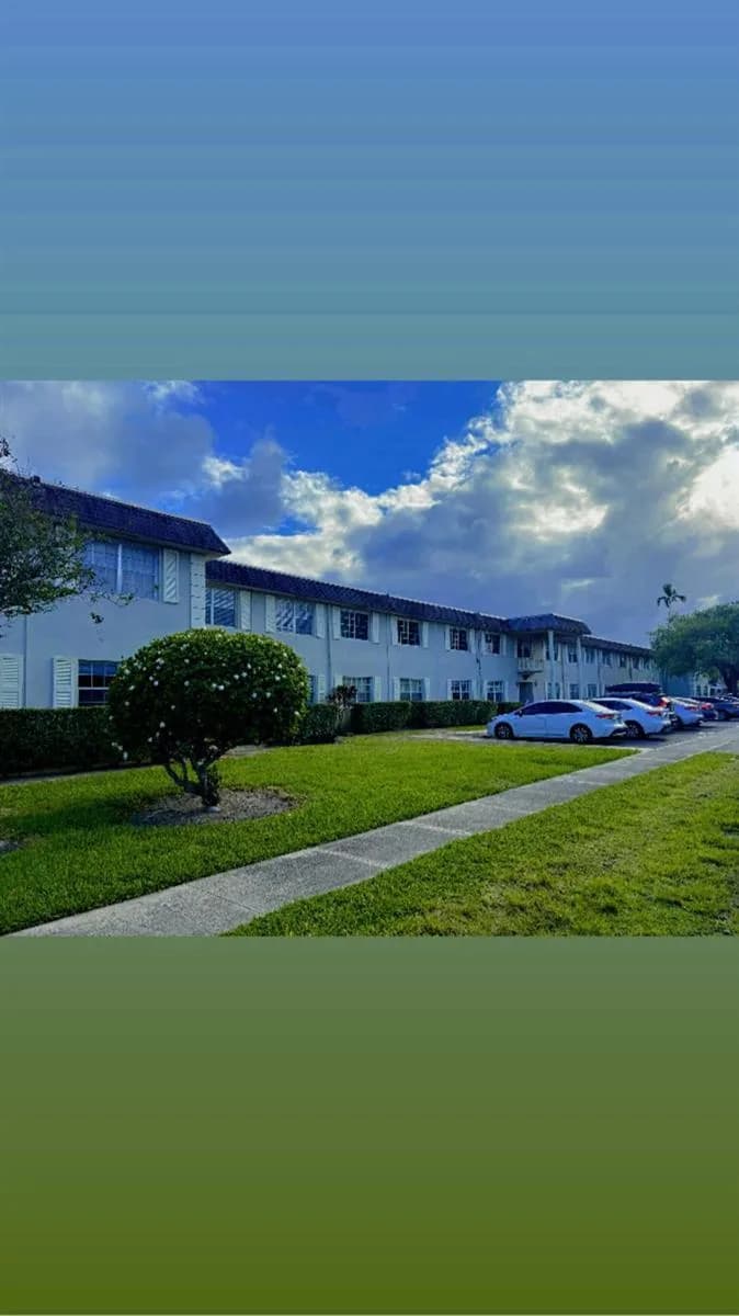 1560 Mckinley Street # 111w, Hollywood, FL 33020