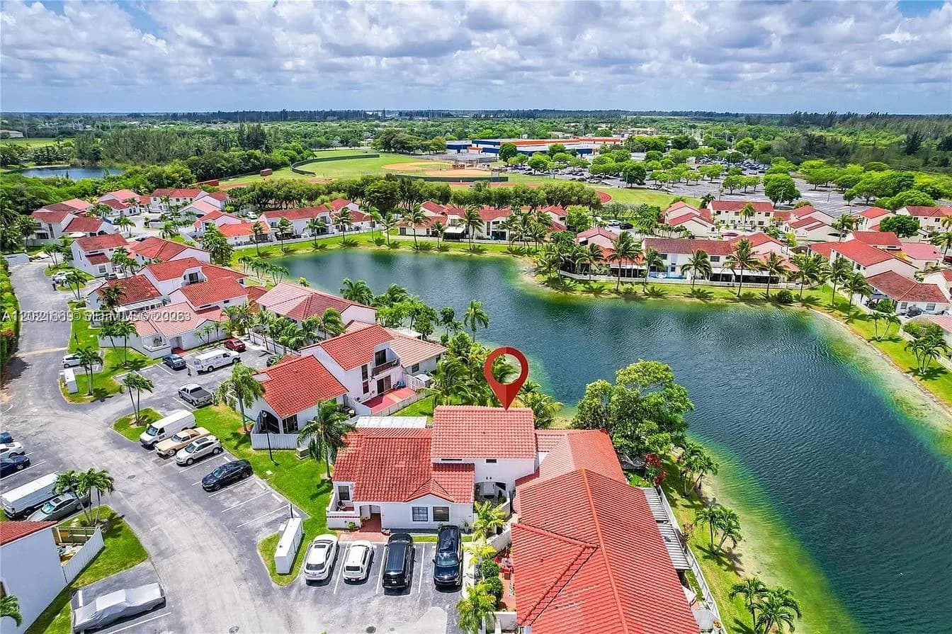 1711 San Remo Cir, Homestead, FL 33035