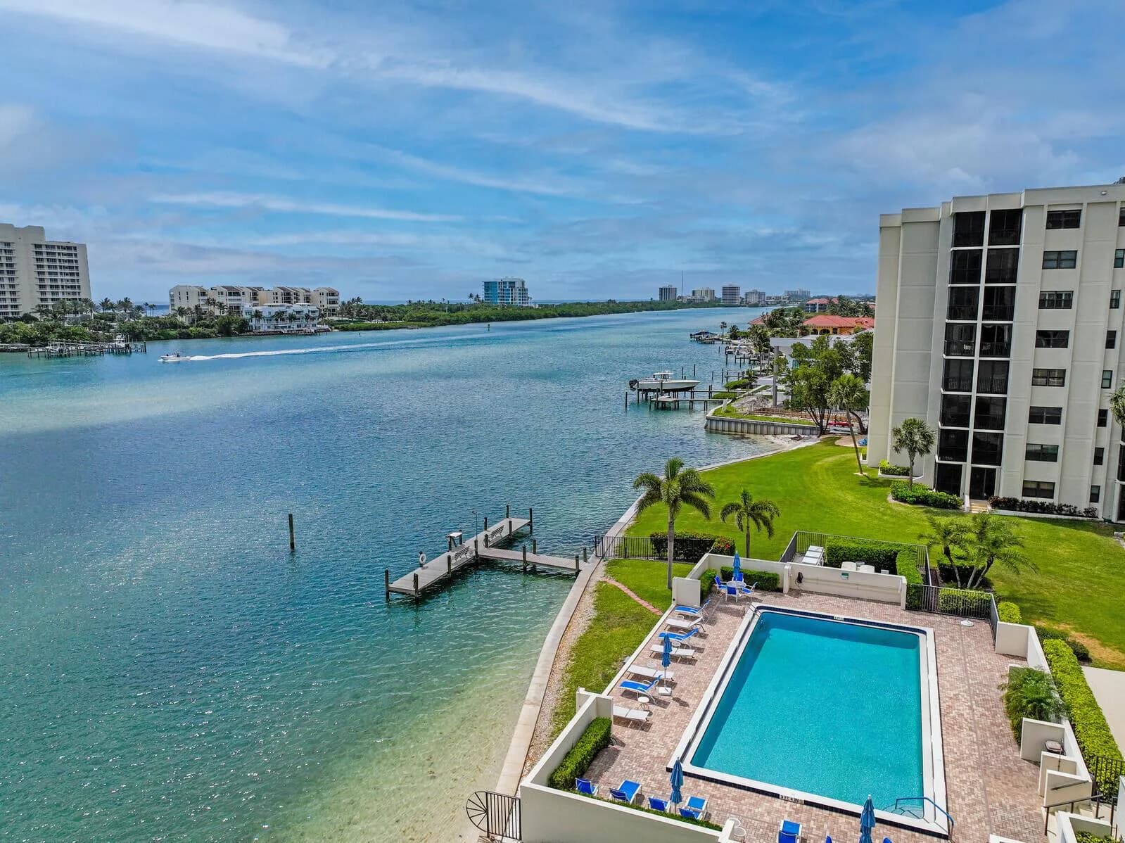 19800 Sandpointe Bay Drive # 512, Tequesta, FL 33469