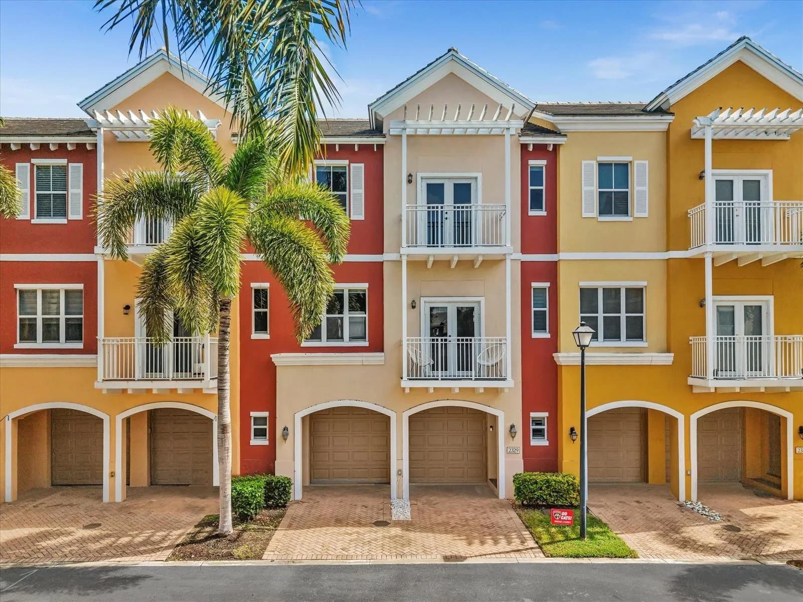 2329 Vintage Drive # 2329, Lighthouse Point, FL 33064