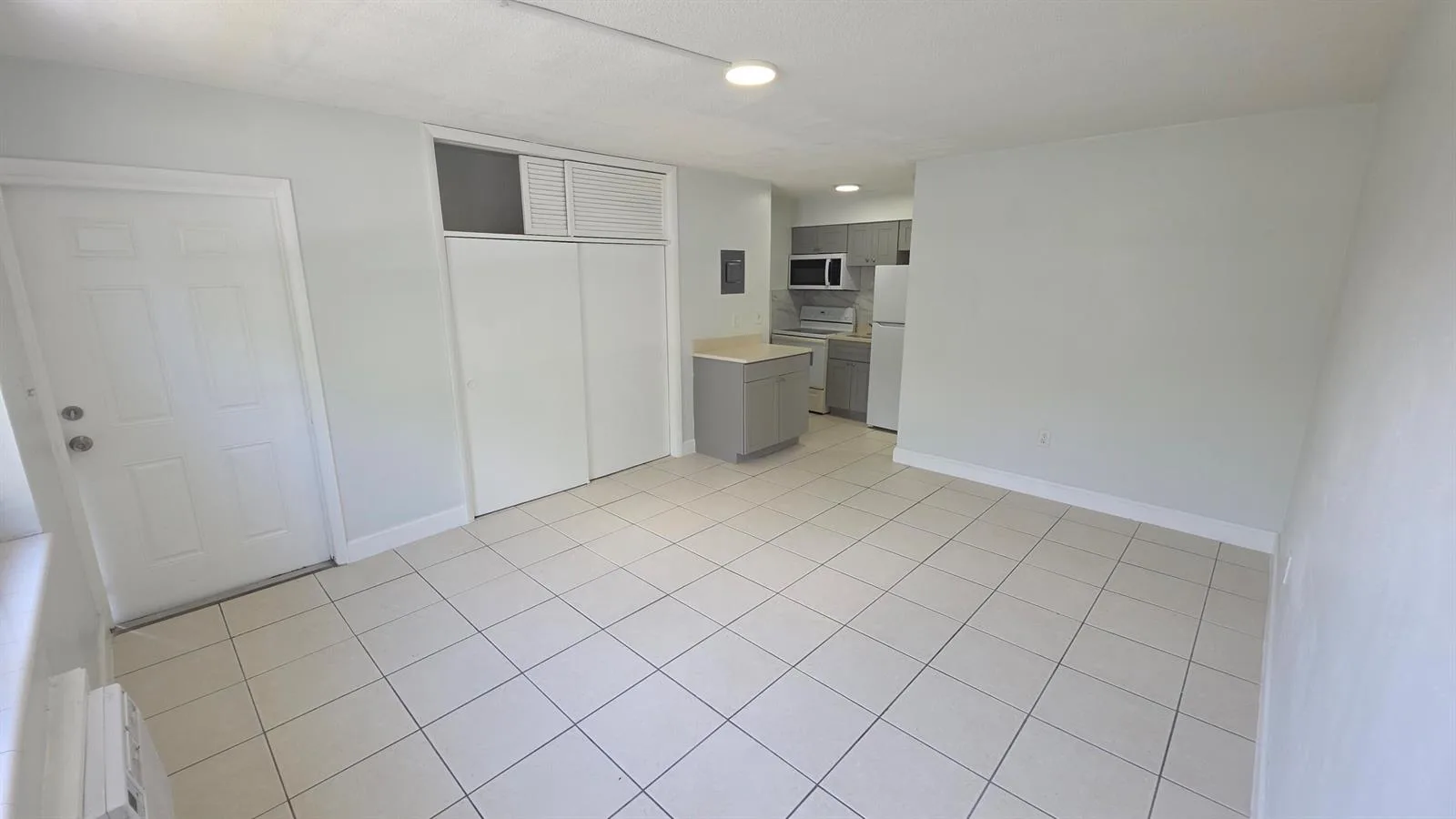 7311 VENETIAN Street # 6, Miramar, FL 33023