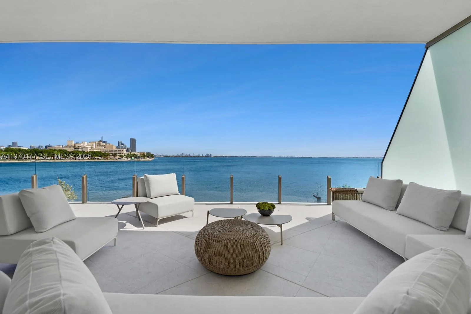 5 Grove Isle Drive # M204, Coconut Grove, FL 33133