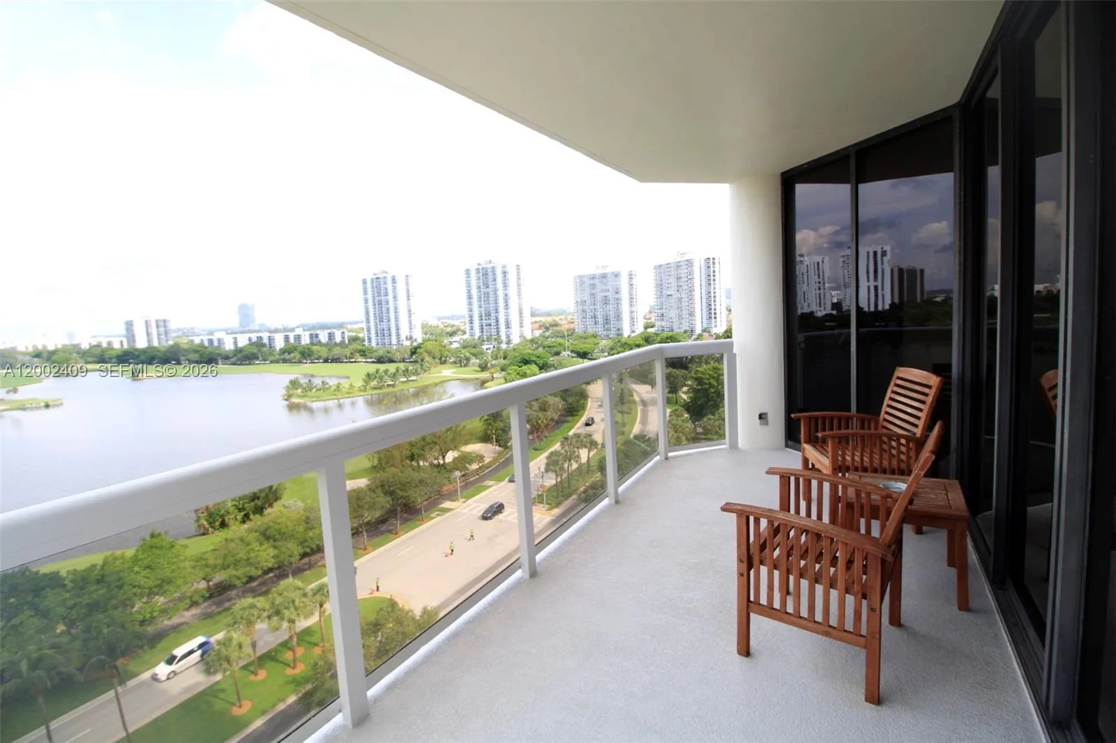 20185 E Country Club Dr # 1105, Aventura, FL 33180