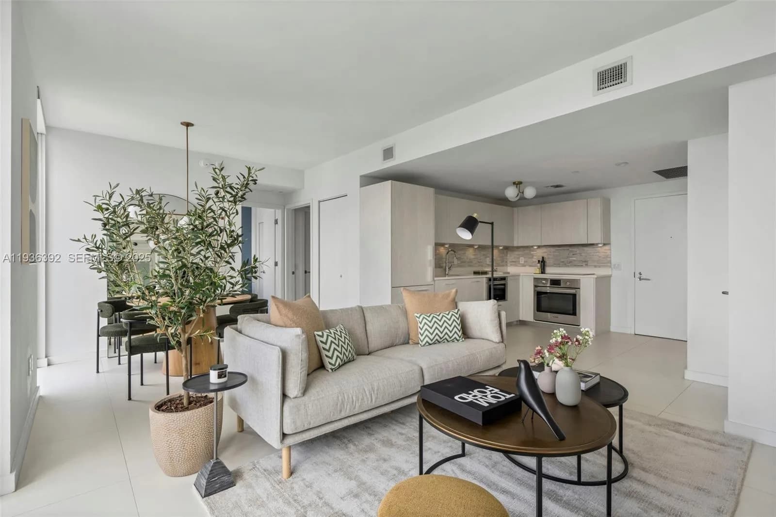 501 NE 31st St # 3409, Miami, FL 33137