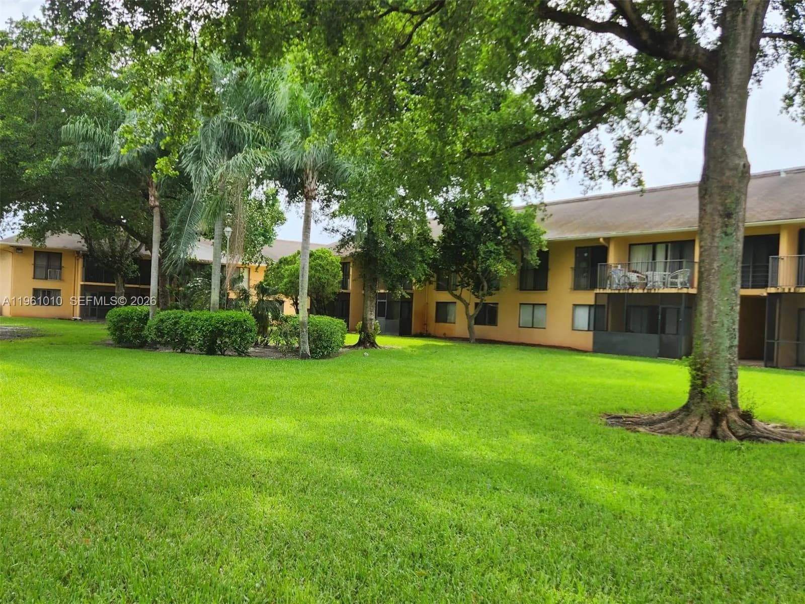 5921 Washington St # 124, Hollywood, FL 33023