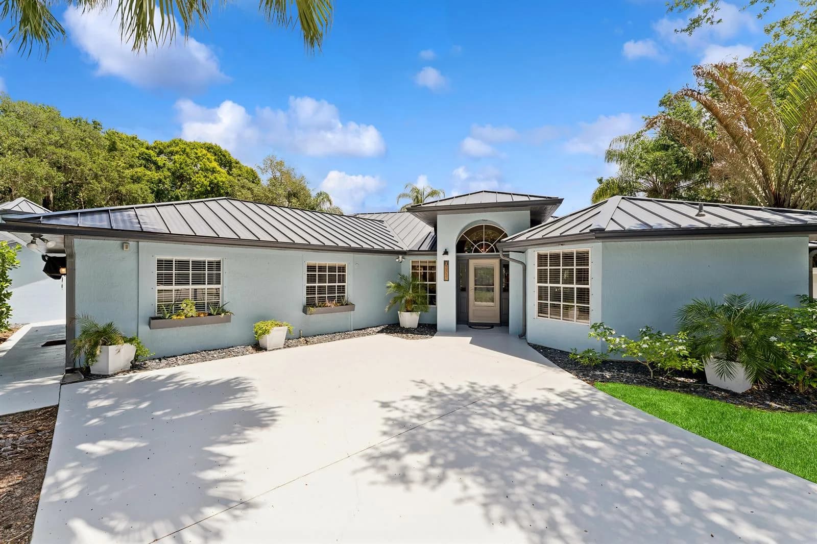 2317 SW Abner Road, Port St. Lucie, FL 34953