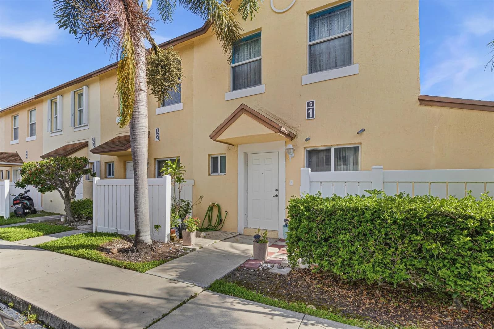 6631 Winfield Boulevard # 1-6, Margate, FL 33063