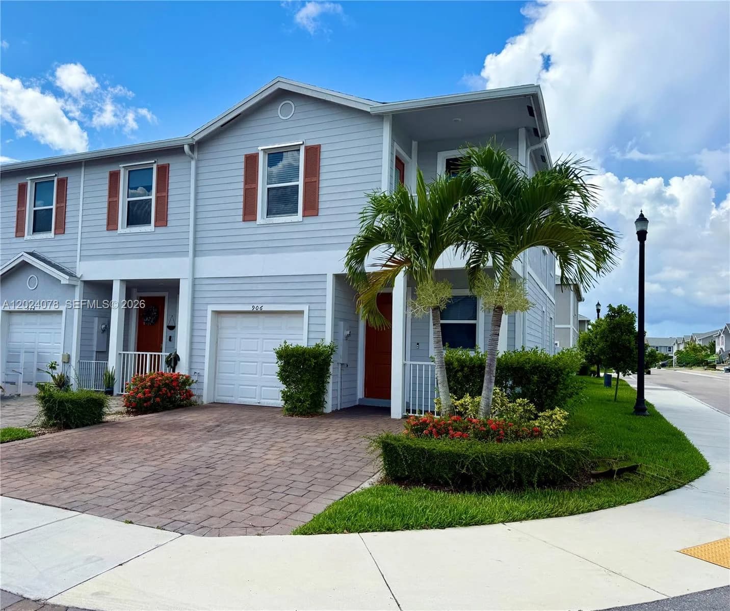 906 SE 17th St # 0, Homestead, FL 33034