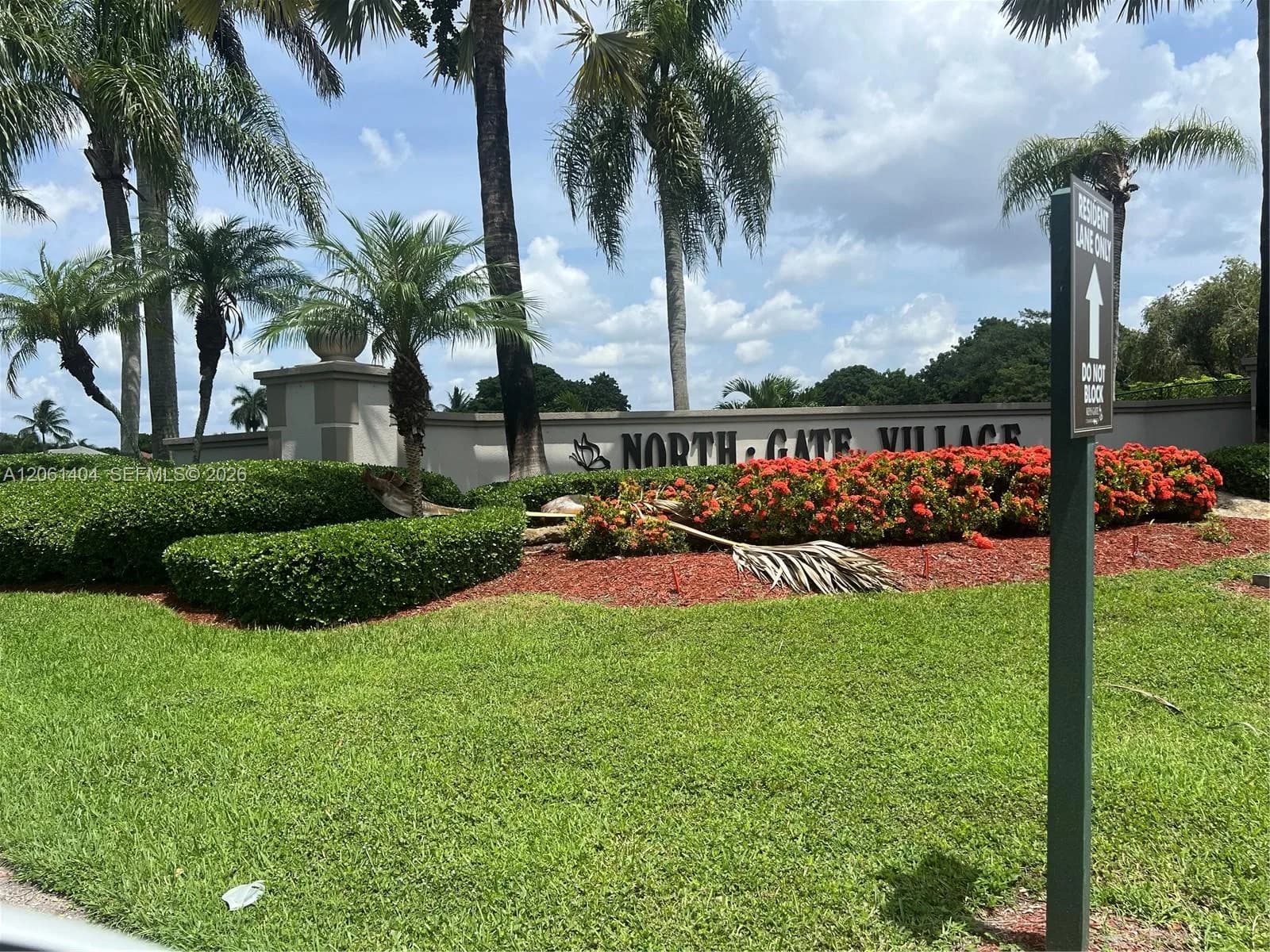 2015 SE 5TH PL # 2015, Homestead, FL 33033