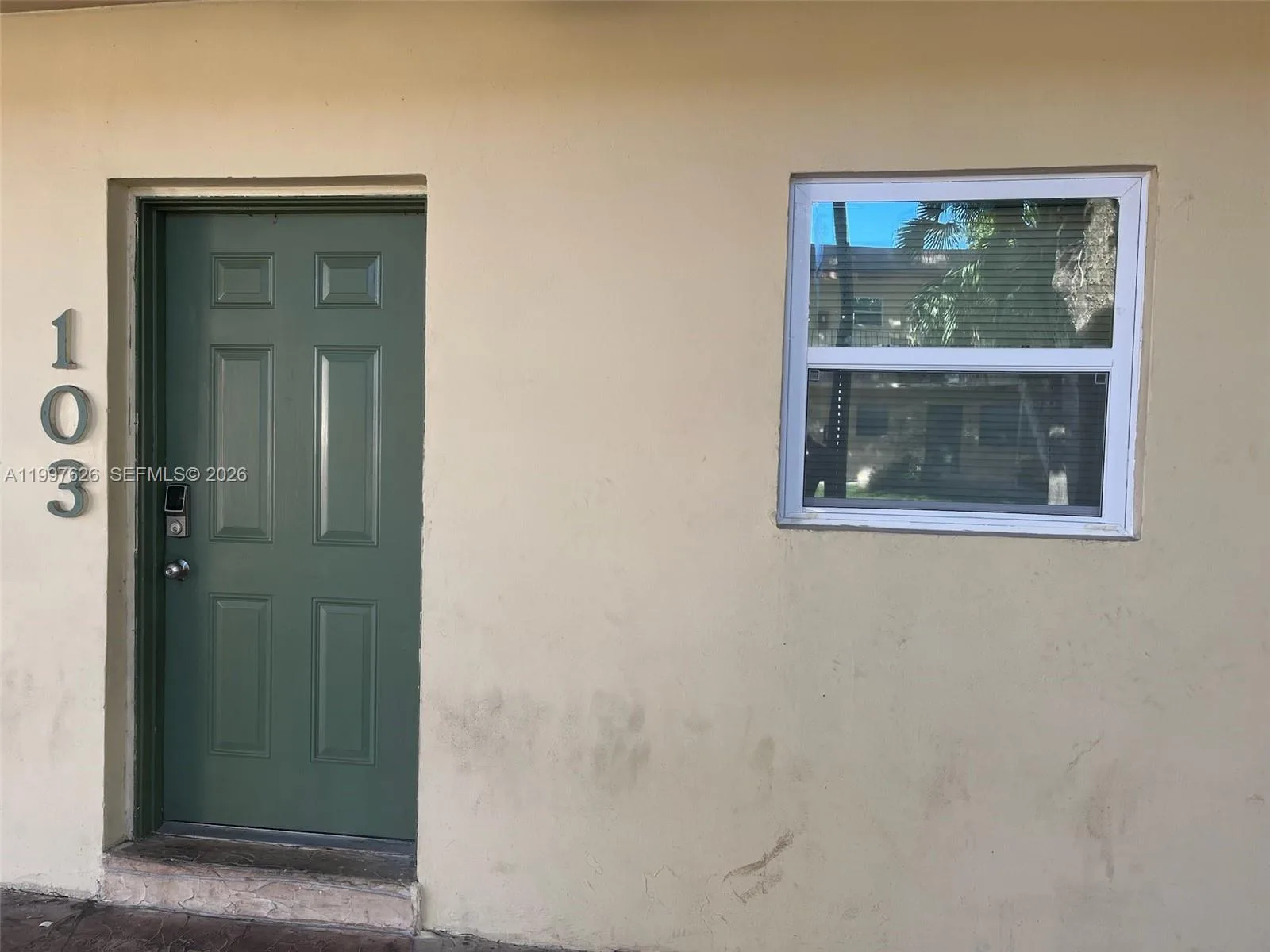 4800 NW 24th Ct # D103, Lauderdale Lakes, FL 33313