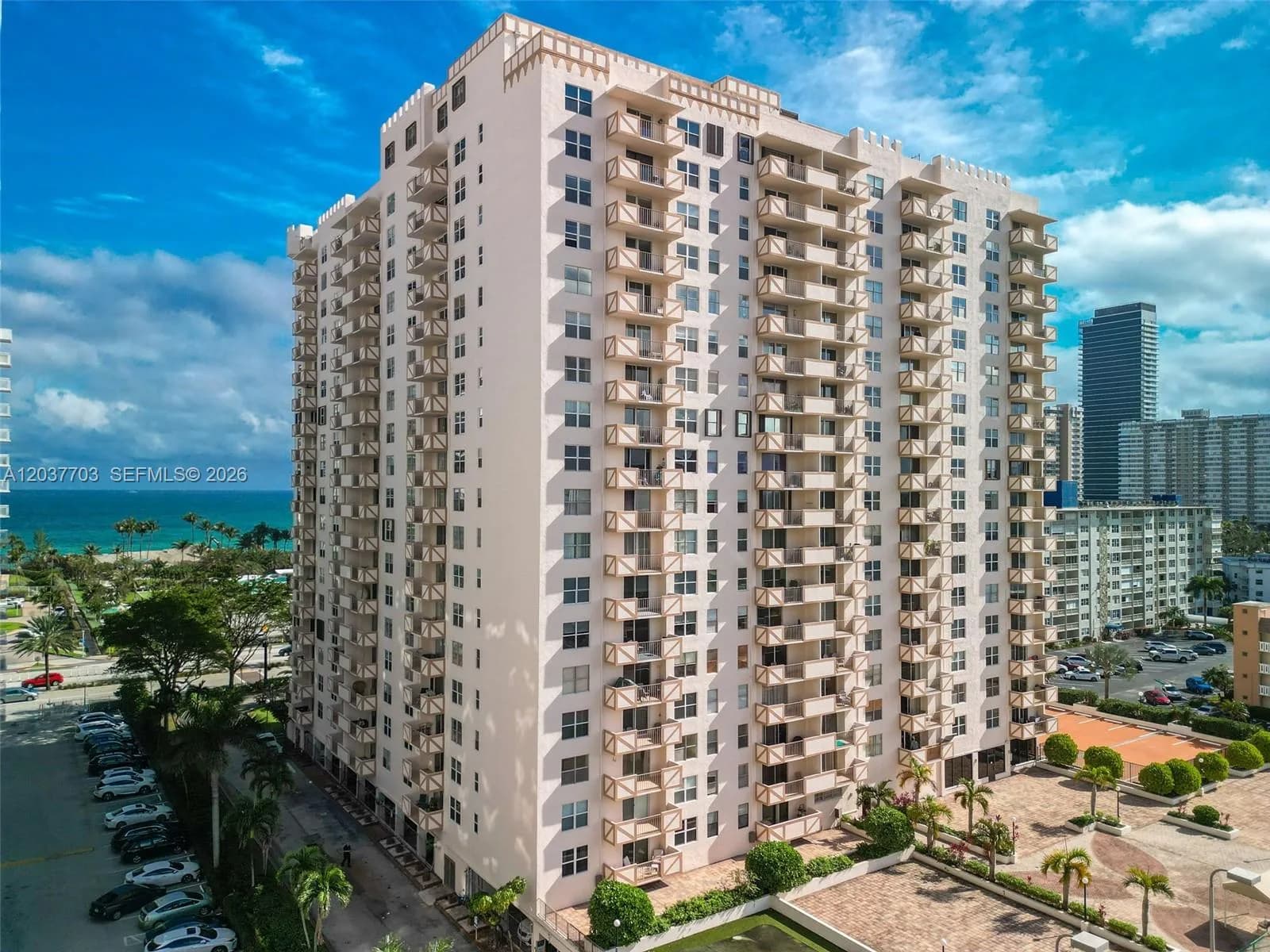 1865 S Ocean Dr # 16B, Hallandale Beach, FL 33009