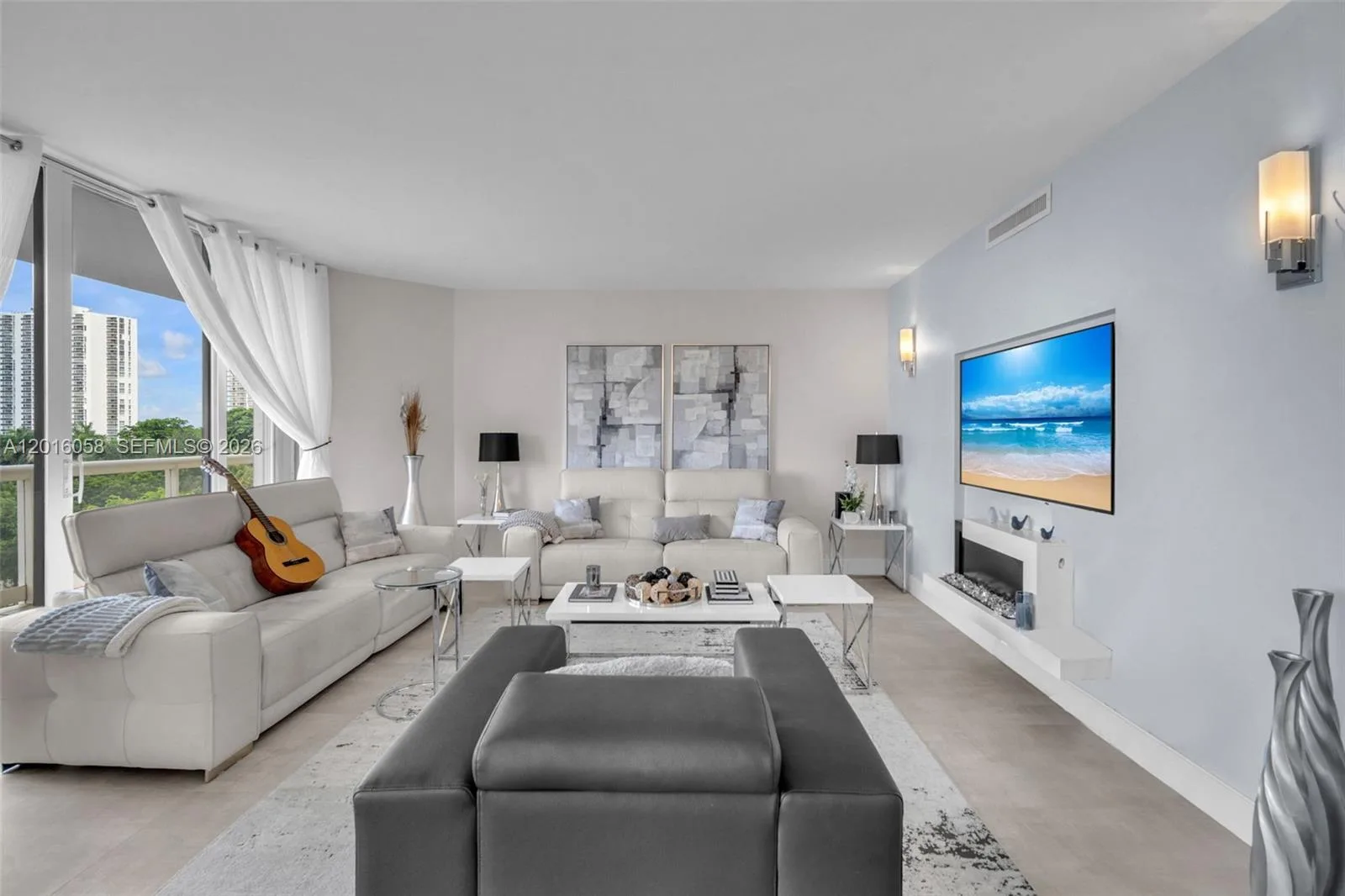 20191 E Country Club Dr # 601, Aventura, FL 33180