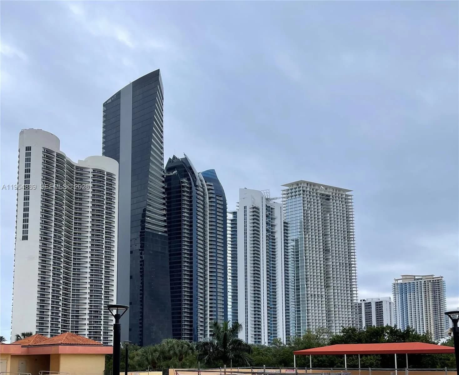 210 174th St # 309, Sunny Isles Beach, FL 33160