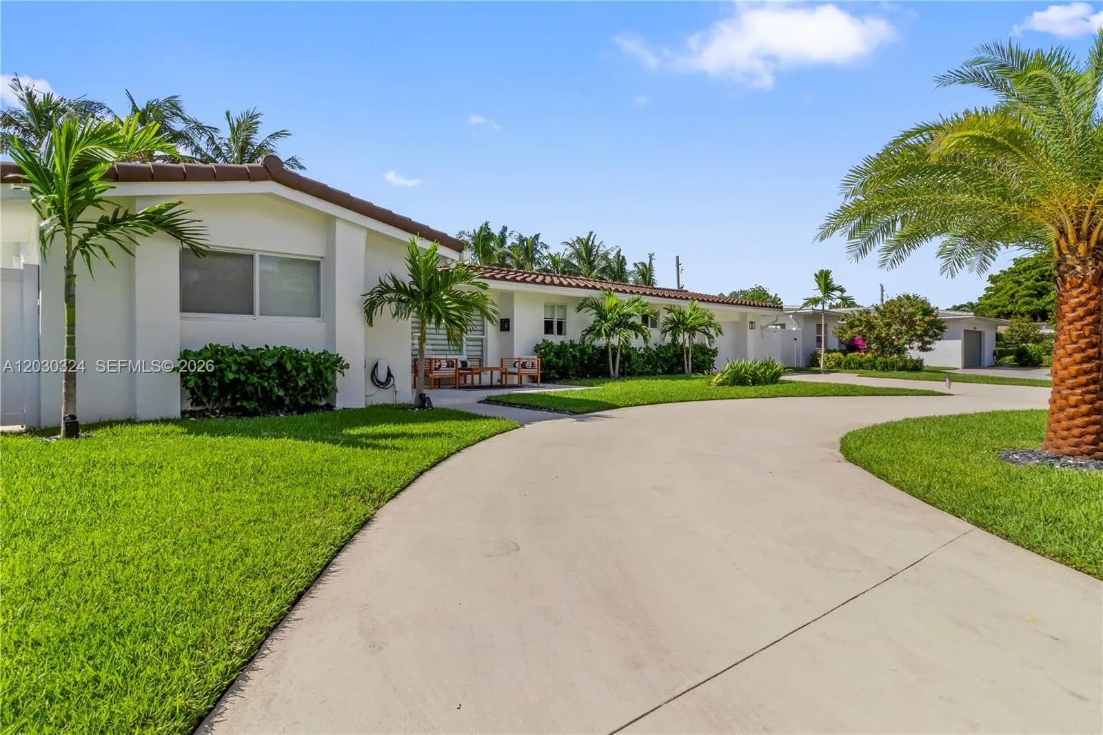 2862 NE 35th Ct, Lighthouse Point, FL 33064