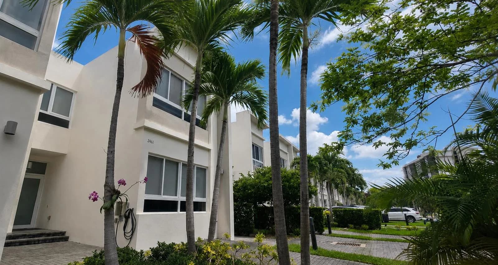 2461 NE 135th Street, North Miami, FL 33181