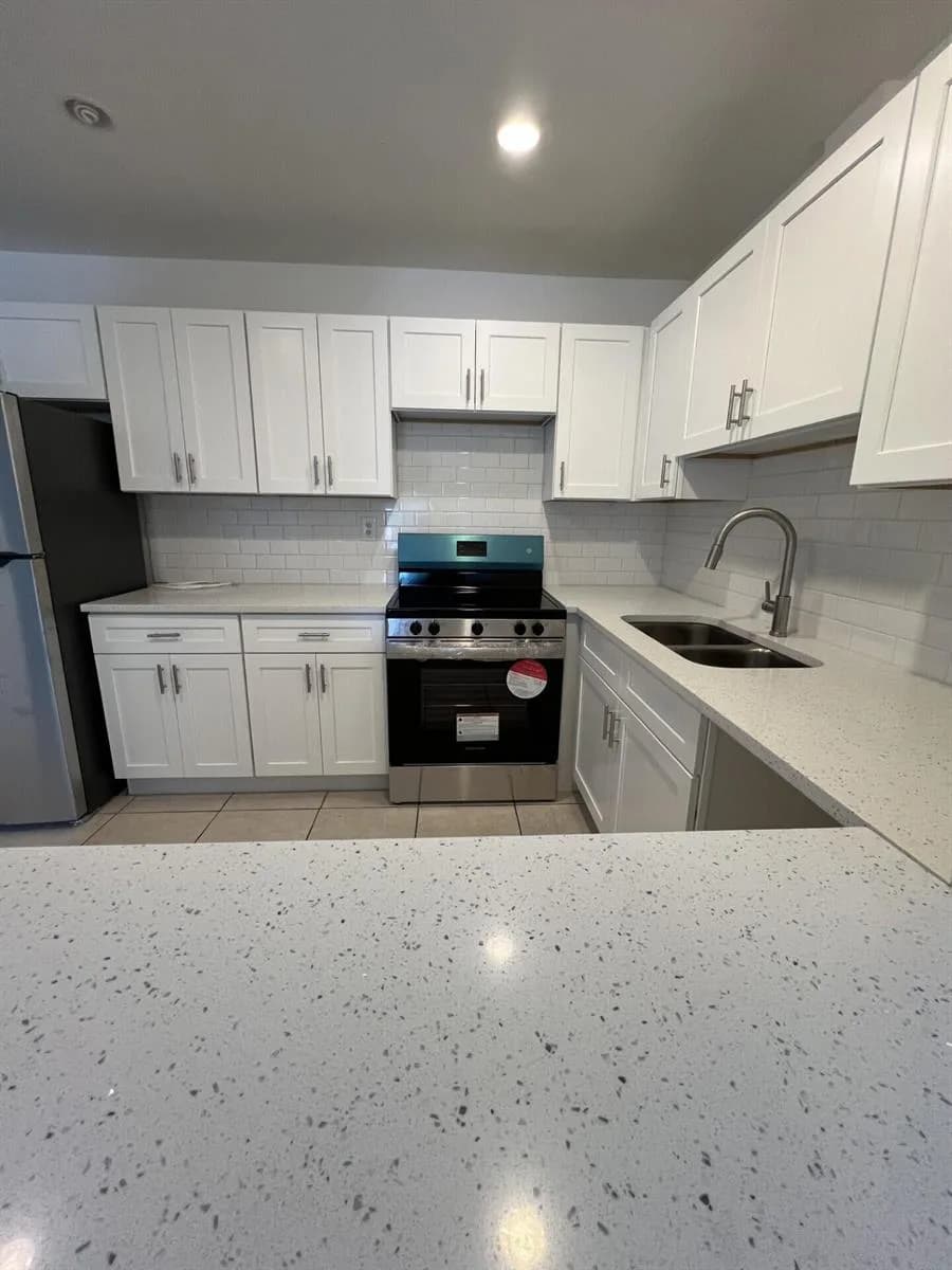4129 NW 88th Avenue # 202, Coral Springs, FL 33065