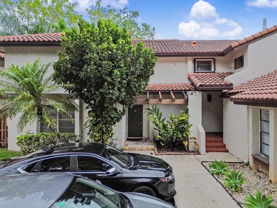 11105 SW 132nd Ct # 11-4, Miami, FL 33186