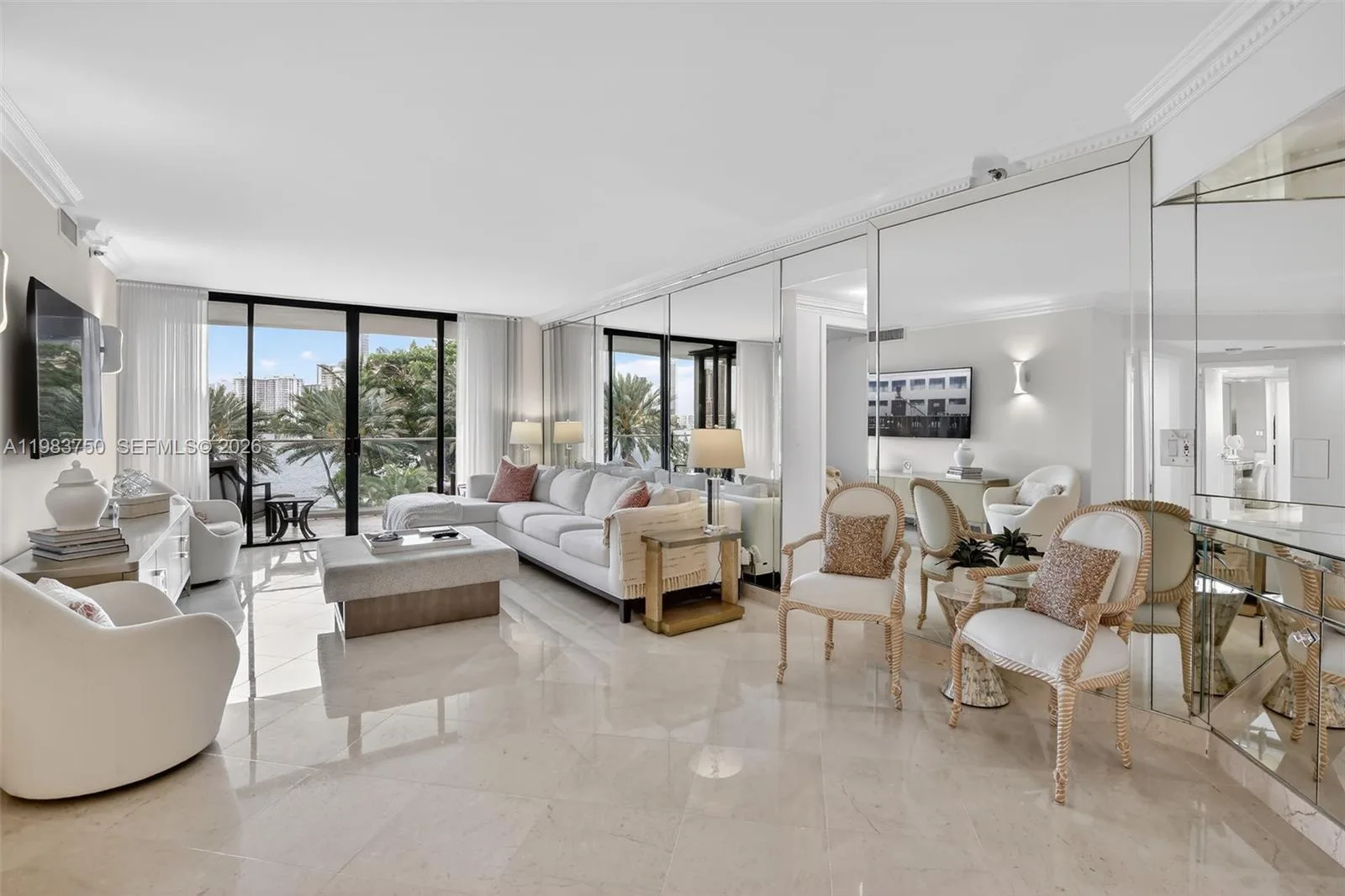 2800 Island Blvd # 301, Aventura, FL 33160