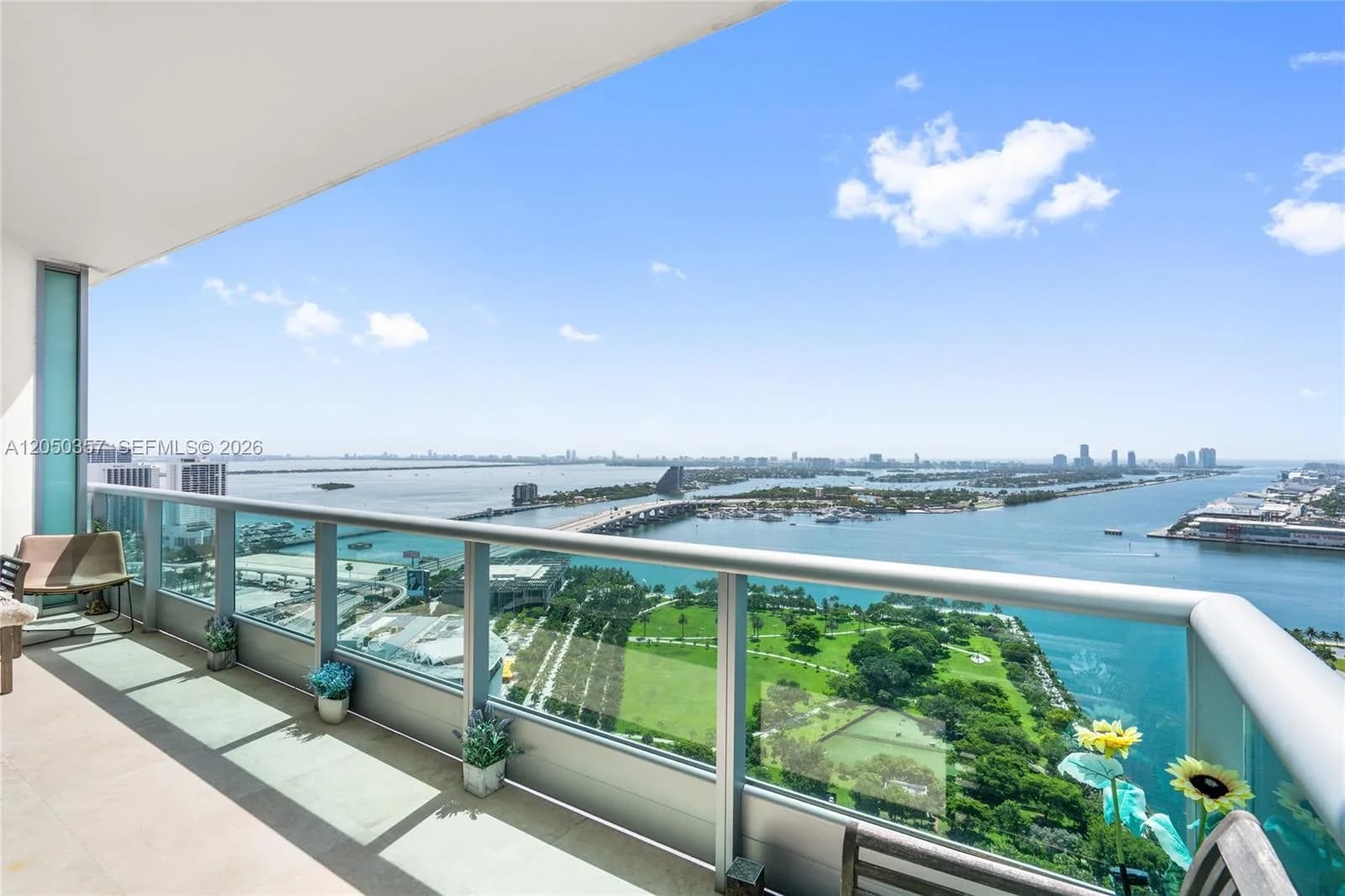 900 Biscayne Blvd # 3704, Miami, FL 33132