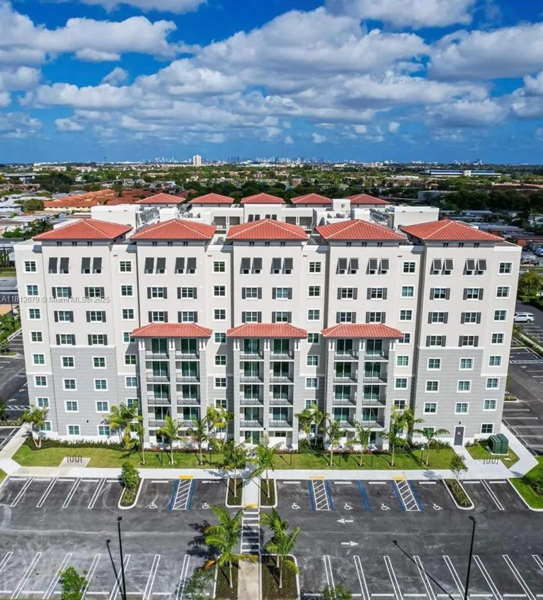 400 NW 112th Ave # 718, Sweetwater, FL 33172