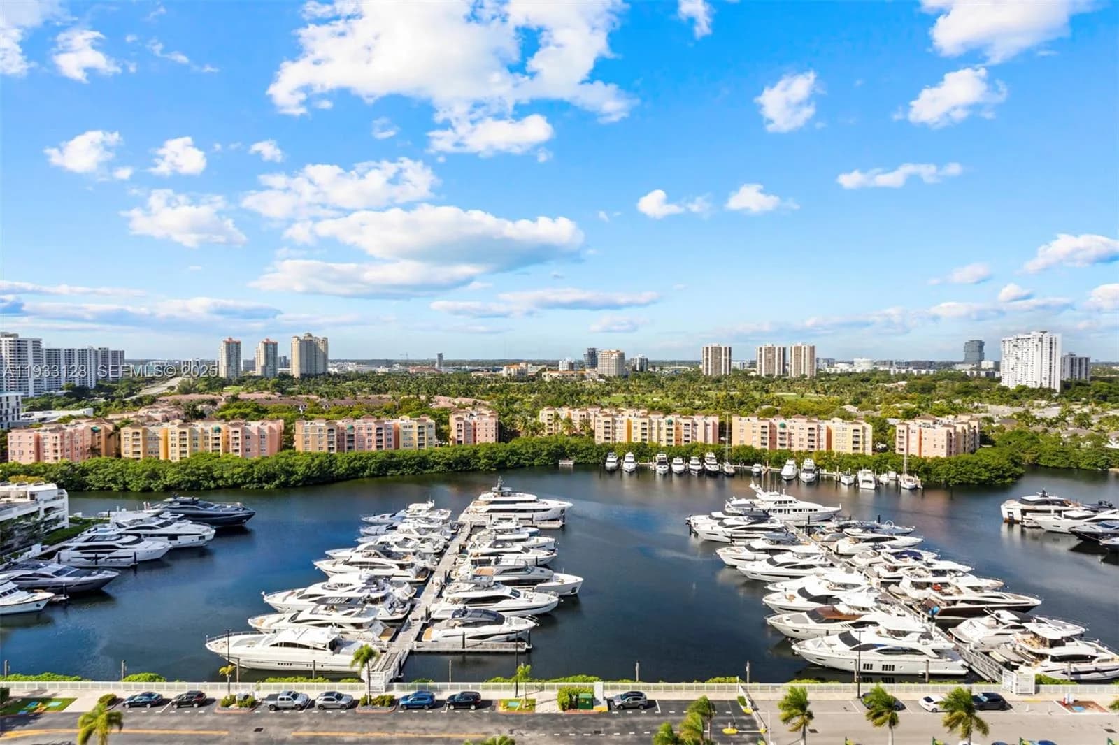 19667 Turnberry Way # 17-D, Aventura, FL 33180
