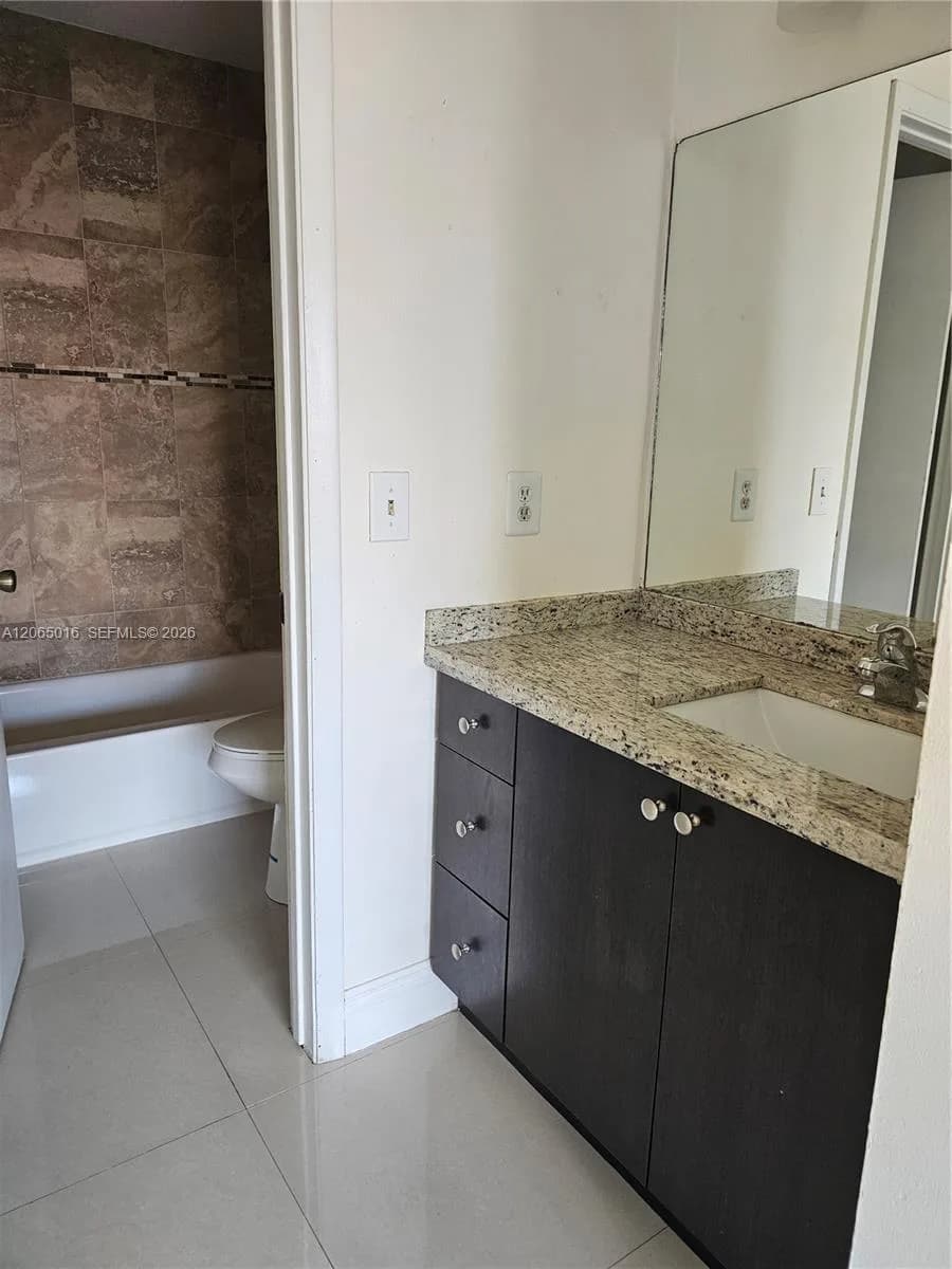 6535 W 27th Ct # 24-48, Hialeah, FL 33016