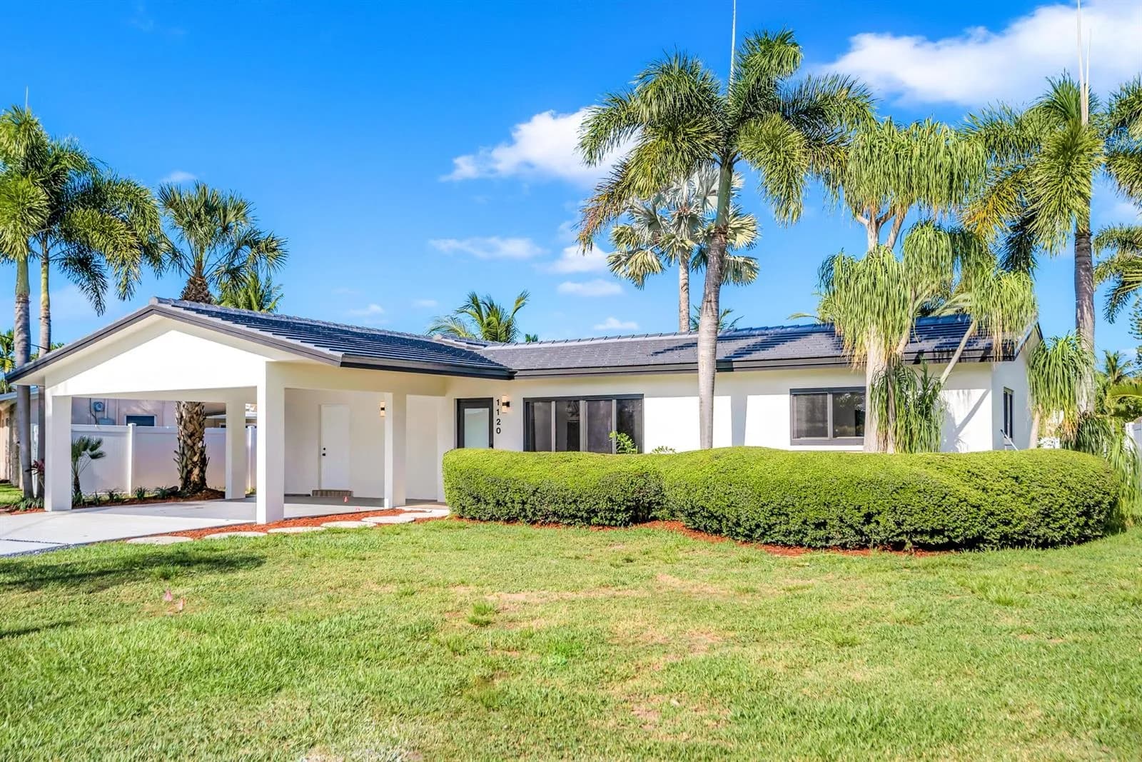 1120 SE 9th Avenue, Pompano Beach, FL 33060