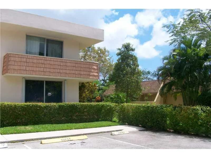 4031 N Cypress Drive # 101, Pompano Beach, FL 33069