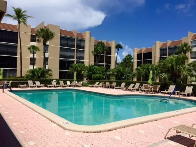 3492 NE Causeway Boulevard # 103, Jensen Beach, FL 34957