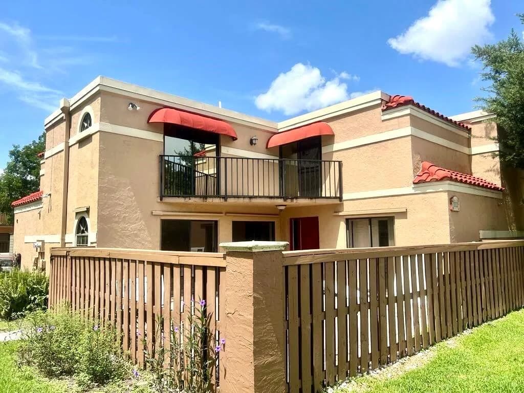 8104 Severn Drive # B, Boca Raton, FL 33433