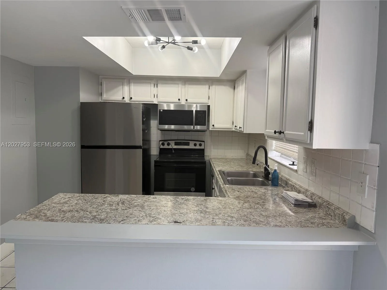 7926 Kimberly Blvd # 202, North Lauderdale, FL 33068