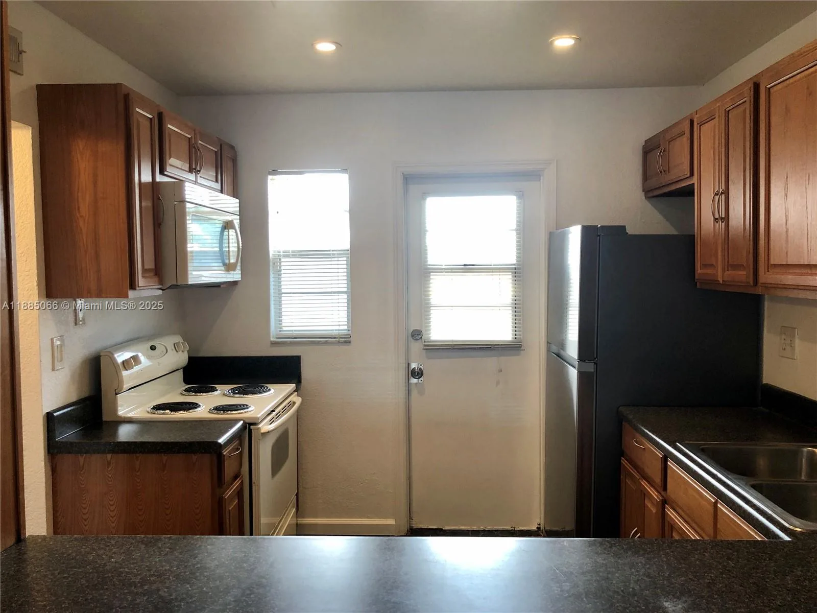 8121 SW 24th Ct # 304, Davie, FL 33324