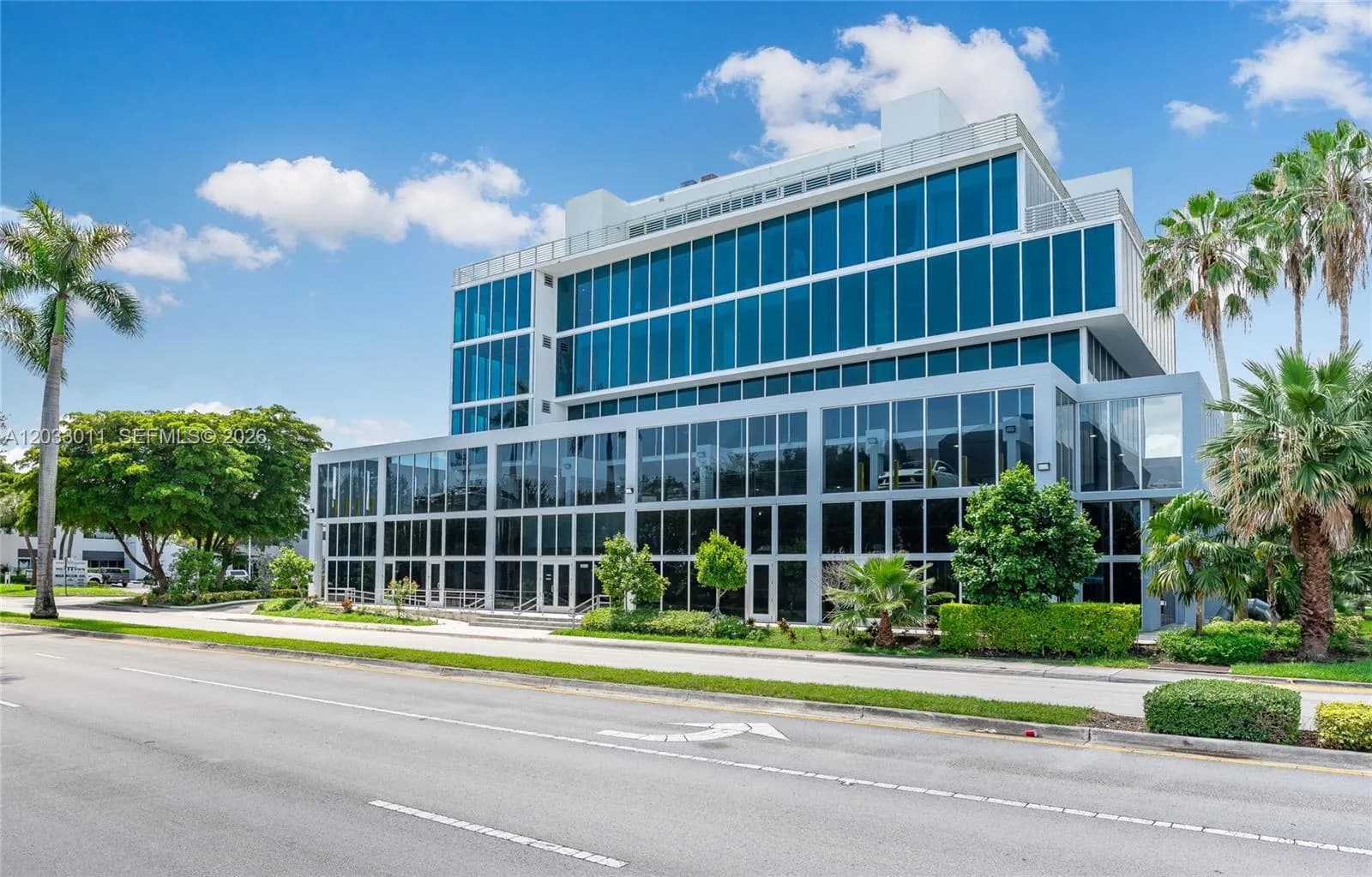 10450 NW 33rd St # 301, Doral, FL 33172
