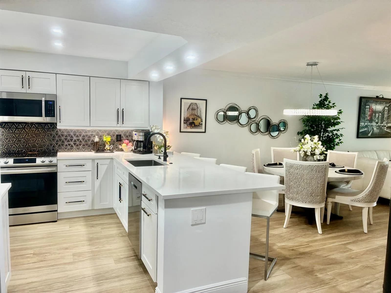 5778 Crystal Shores Drive # 303, Boynton Beach, FL 33437