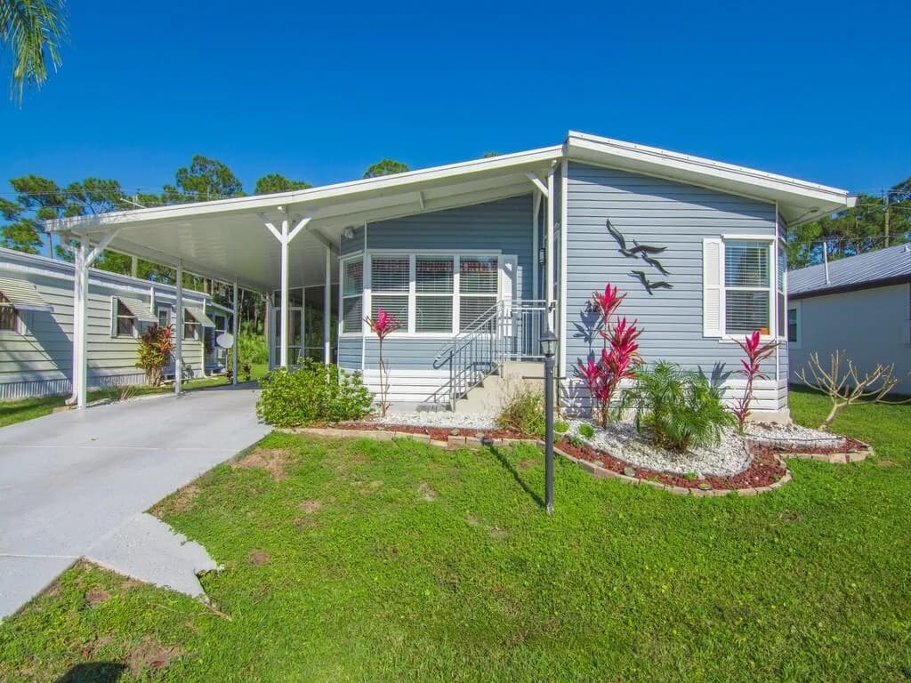 22 Mediterranean East Boulevard E, Port St. Lucie, FL 34952