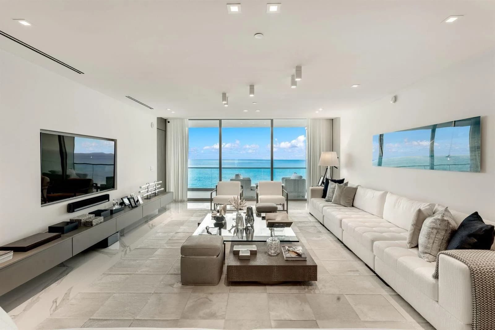 10201 Collins Avenue # 1803, Bal Harbour, FL 33154