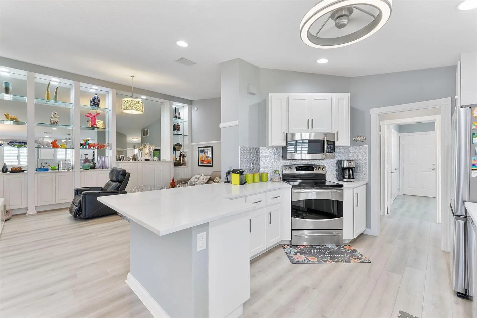 8210 Saint Johns Court, Wellington, FL 33414