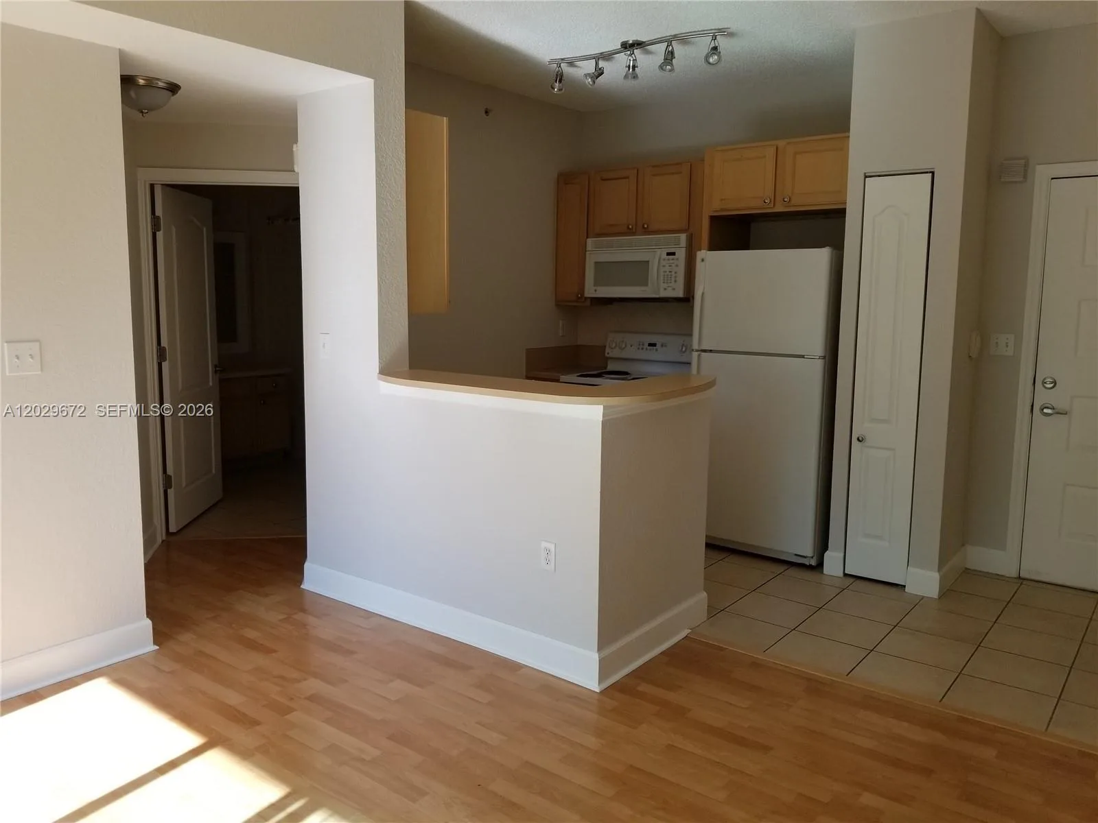 6001 SW 70th St # 538, South Miami, FL 33143