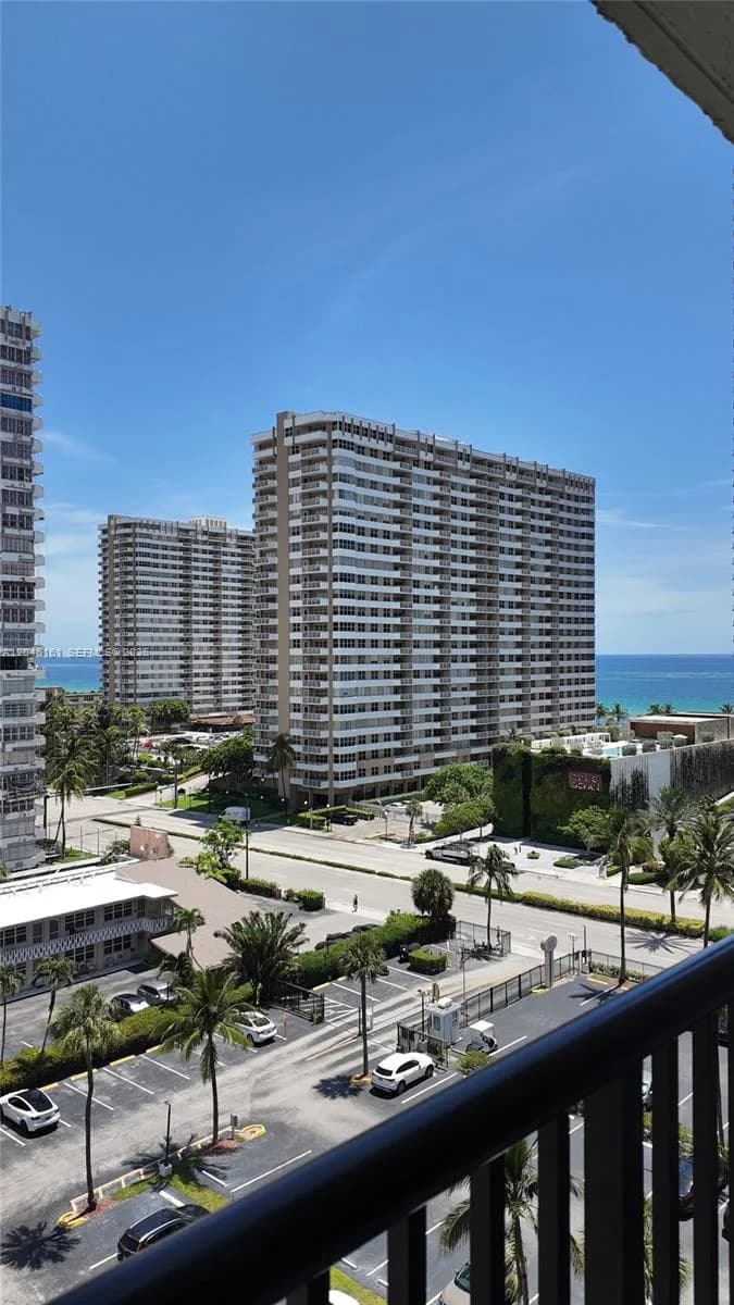 2049 S Ocean Dr # 1004, Hallandale Beach, FL 33009
