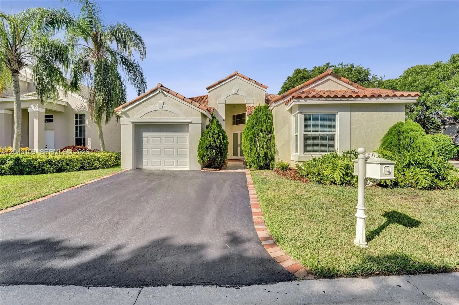 507 Bridgeton Rd, Weston, FL 33326