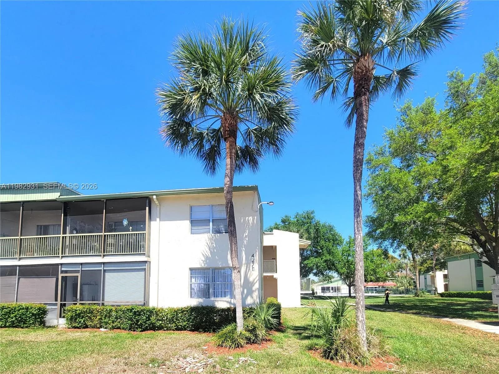 4270 NW 89th Ave # 104, Coral Springs, FL 33065